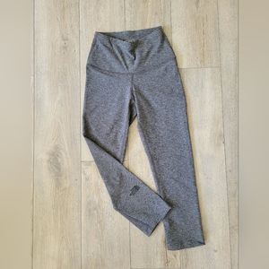 The North Face - XS Cropped Flash Dry Women's Leggings